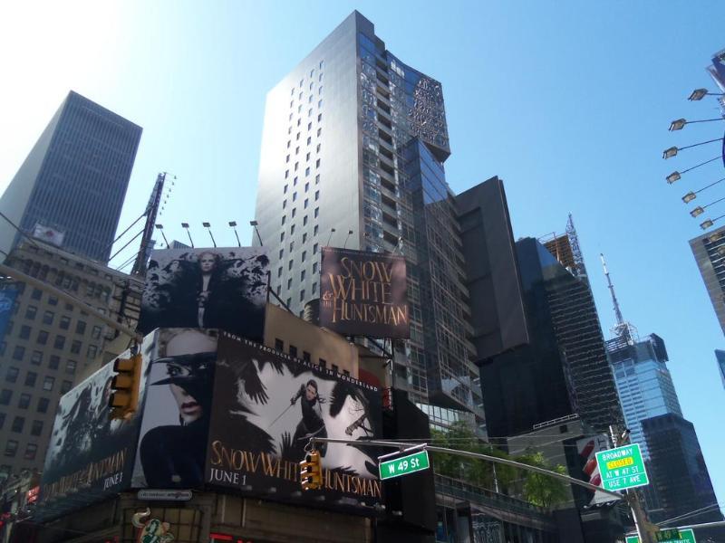 Hotel 1600 Broadway On The Square Nova York Exterior foto